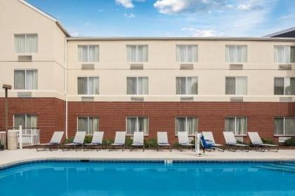 Fairfield Inn Charlotte Northlake - image 4