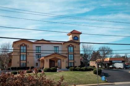 America's Best Value Inn Charlotte - image 4