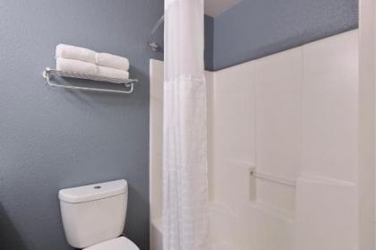 Extended Stay America Suites - Charlotte - Tyvola Rd - image 3