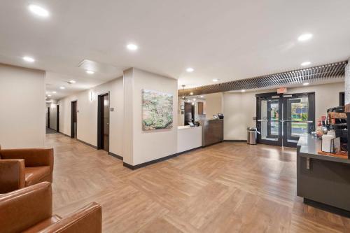 Extended Stay America Suites - Charlotte - University Place - image 2