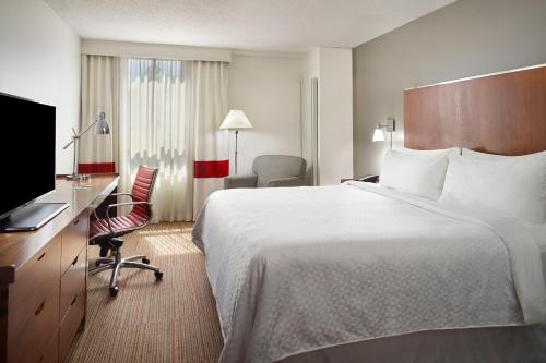 Four Points by Sheraton Charlotte - main image