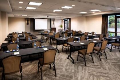 Hyatt Place Charlotte Arrowood - image 5