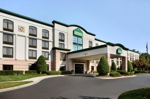 Wingate by Wyndham - Charlotte Airport South I-77 at Tyvola - main image