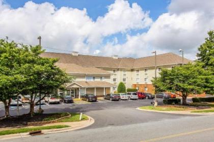 Suburban Extended Stay Hotel Charlotte - image 1