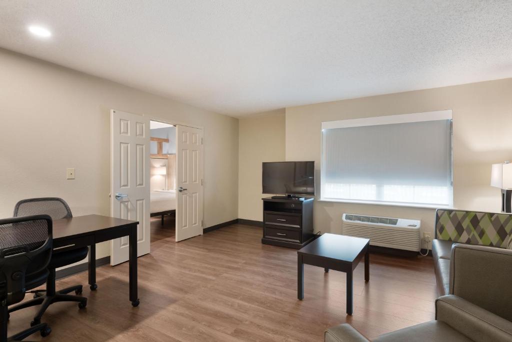 Extended Stay America Premier Suites - Charlotte - Pineville - Pineville Matthews Rd. - image 6