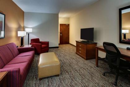 Drury Inn & Suites Charlotte Northlake - image 19