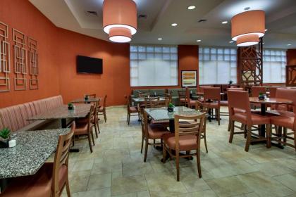 Drury Inn & Suites Charlotte Northlake - image 11