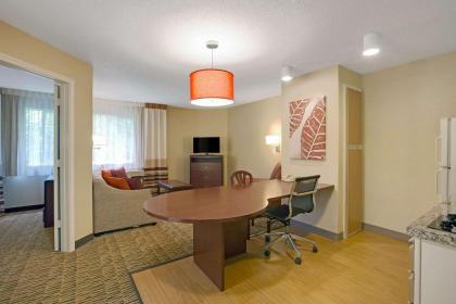 MainStay Suites Charlotte - Executive Park - image 17