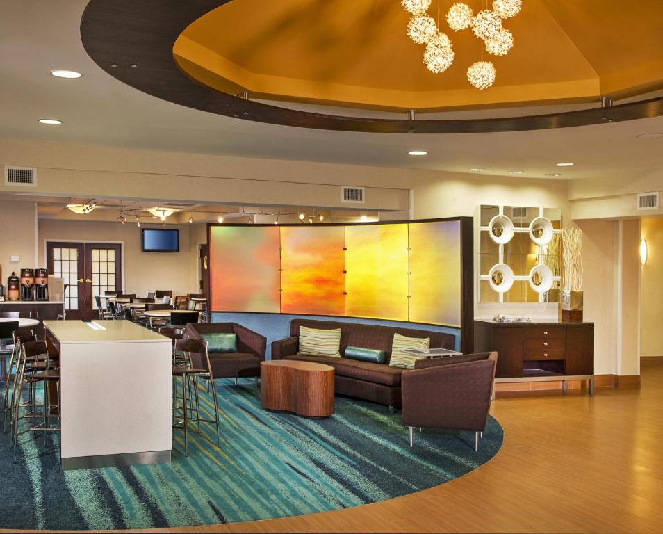 SpringHill Suites Charlotte University Research Park - image 5