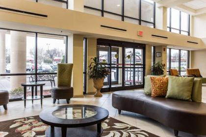 Clarion Hotel Charlotte Airport & Conference Center - image 14