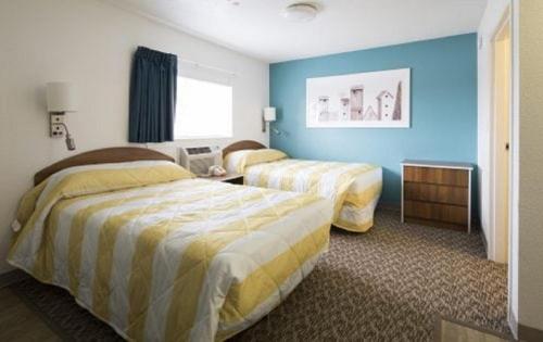 InTown Suites Extended Stay Charlotte NC - Pressley Rd - main image