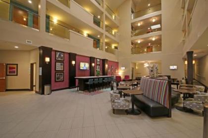 Holiday Inn Express & Suites Charlotte North an IHG Hotel - image 5