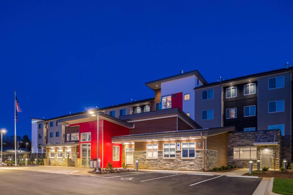 Residence Inn by Marriott Charlotte Steele Creek - image 3