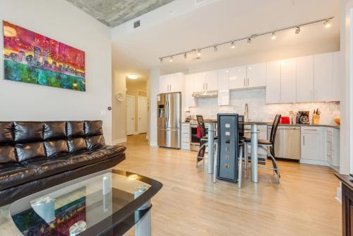 Heaven in Charlotte Fully Furnished Apartments - main image