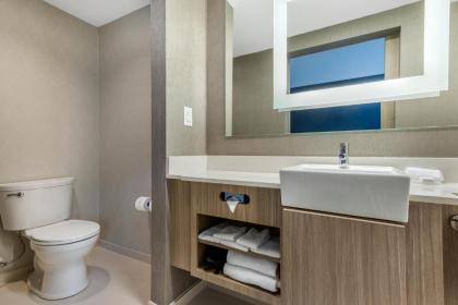 SpringHill Suites Charlotte Southwest - image 10