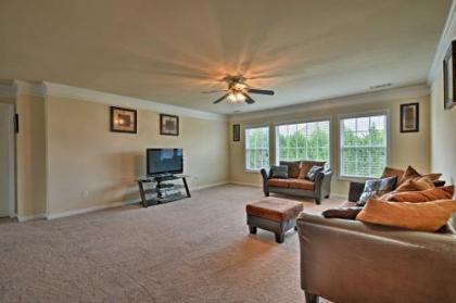 Modern Charlotte Home Minutes From Downtown! - image 4