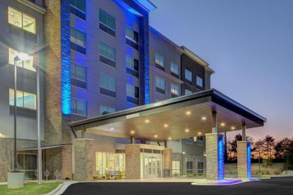 Holiday Inn Express & Suites - Charlotte Southwest an IHG Hotel - image 14