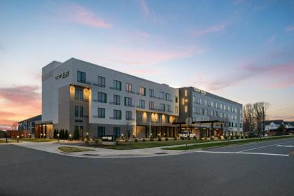 Courtyard by Marriott Charlotte Steele Creek - image 1