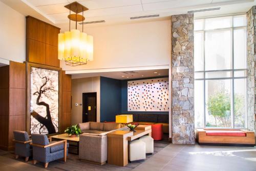 Hyatt Place Charlottesville - image 3