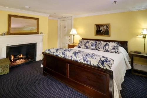 200 South Street Inn - image 3