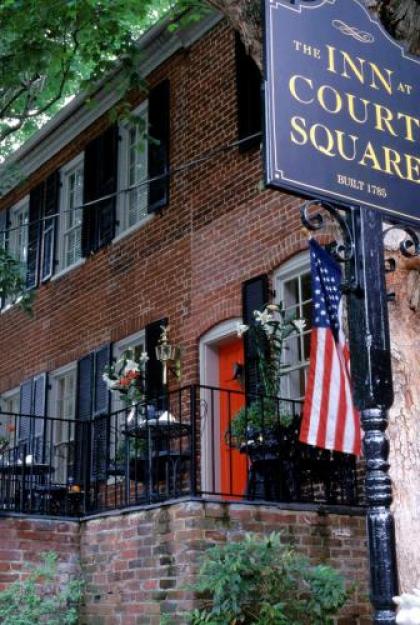 Inn at Court Square Charlottesville Virginia