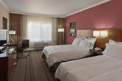 Radisson Hotel Chatsworth - image 10