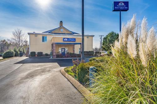 Americas Best Value Inn - Chattanooga - main image