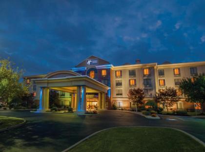 Holiday Inn Express & Suites Buffalo Airport an IHG Hotel - image 16