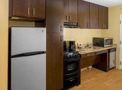 TownePlace Suites Buffalo Airport - image 12