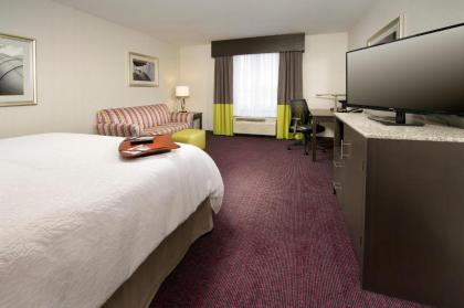 Hampton Inn & Suites - Buffalo Airport - image 10