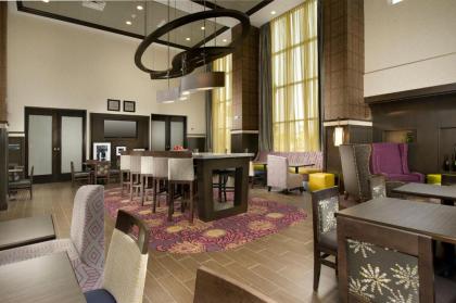 Hampton Inn & Suites - Buffalo Airport - image 3