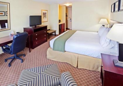 Holiday Inn Express Hotel & Suites Chehalis - Centralia an IHG Hotel - image 10