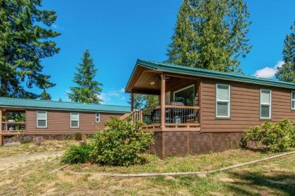 Chehalis Camping Resort Studio Cabin 3