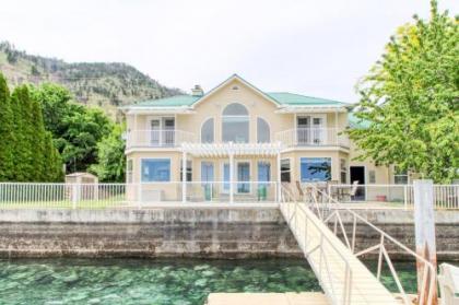 Lakefront Retreat Chelan Washington