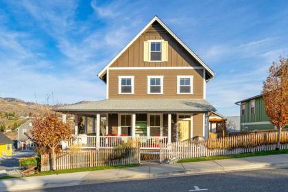 Driftwood Cottage with Carriage House #6CH Washington