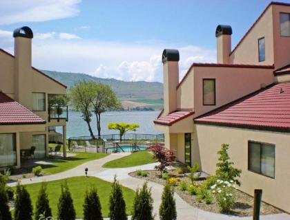 Spacious Resort Condos Fronting Beautiful Lake Chelan - image 1