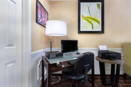 Quality Inn Cheraw - image 15