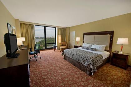 Crowne Plaza Hotel Philadelphia-Cherry Hill an IHG Hotel - image 3