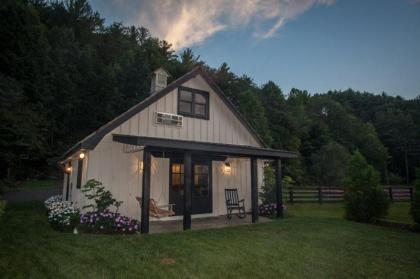 The Barn at Cold Mountain Pond - image 5