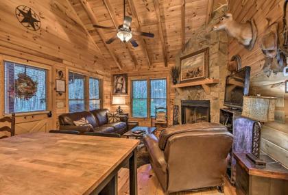 Little Rock Creek Cabin - 10 Mins to Blue Ridge! - image 3