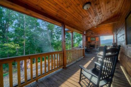 Leatherwood Lodge by Escape to Blue Ridge - image 3