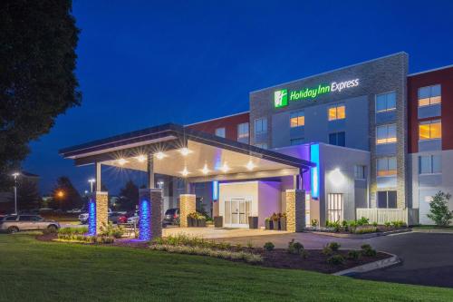 Holiday Inn Express Chesapeake - Norfolk an IHG Hotel - image 4