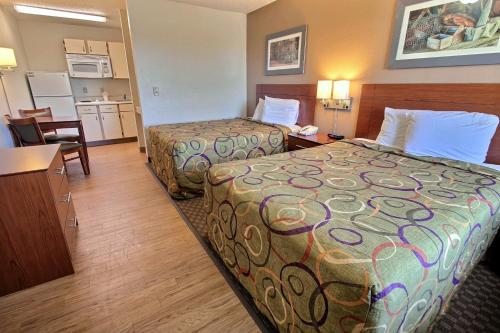 InTown Suites Extended Stay Chesapeake VA – I-64 - image 4