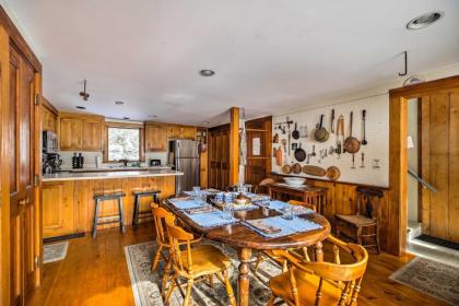 Chester Farmhouse on 100 Acres 15 Min to Okemo! - image 11