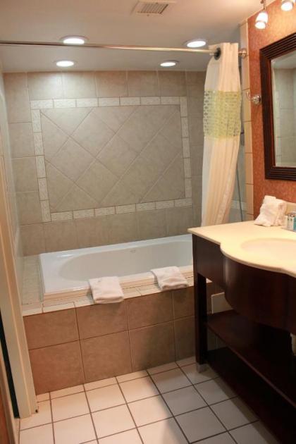 Hampton Inn Chester - image 2