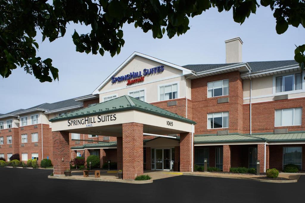 SpringHill Suites St. Louis Chesterfield - main image