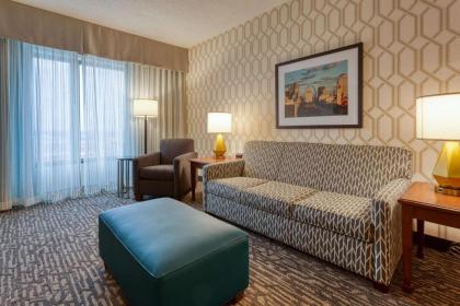 Drury Plaza Hotel St. Louis Chesterfield - image 10