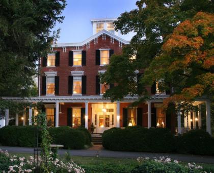 Brampton Bed and Breakfast Inn Chestertown