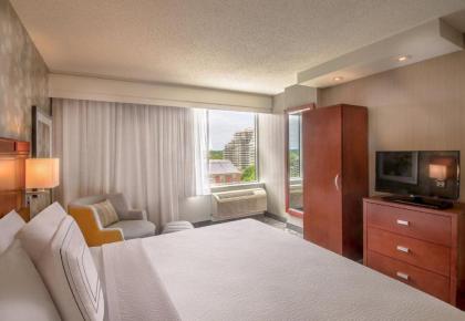 Courtyard by Marriott Bethesda Chevy Chase - image 11