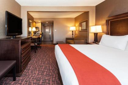 Holiday Inn Express Hotel & Suites Cheyenne an IHG Hotel - image 17